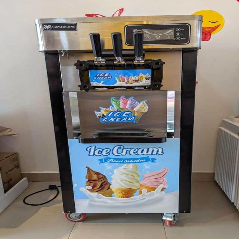 Strongertech-PMC Commercial 3-Flavor Floor-Standing Soft Serve Ice Cream Machine